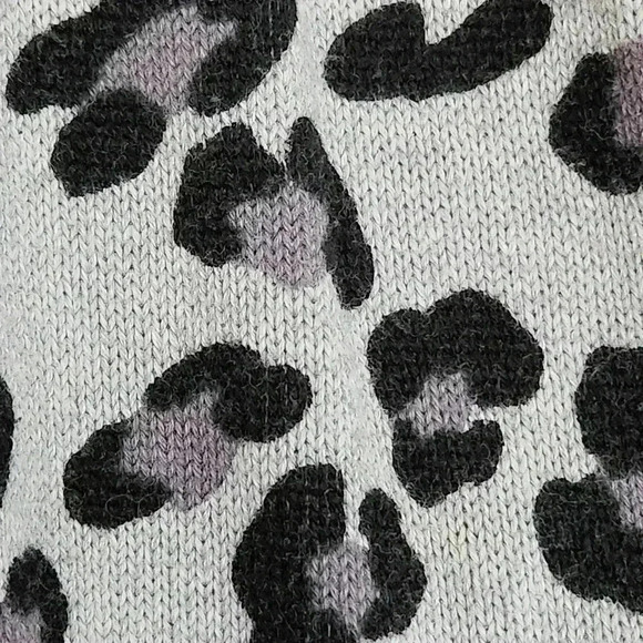 Victoria’s Secret PINK Leopard Boyfriend Cardigan Women M Gray Long Cotton - Picture 4 of 12